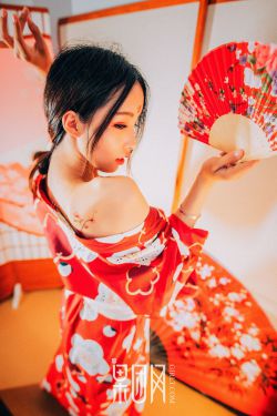巨爆中文字幕乳爆区