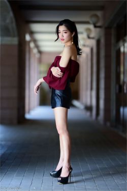 看的鸡儿梆硬表情包
